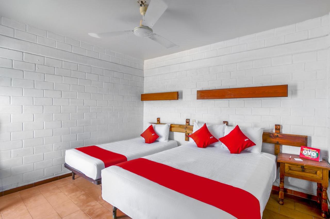 OYO Hotel Madero Cuernavaca Buitenkant foto